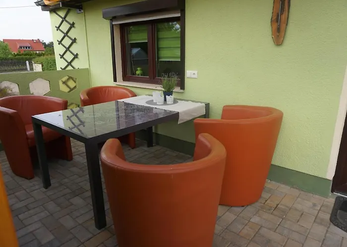 Ferienhausteube * クロルト・ゴーリッシュ