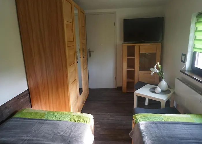 Ferienhausteube * クロルト・ゴーリッシュ